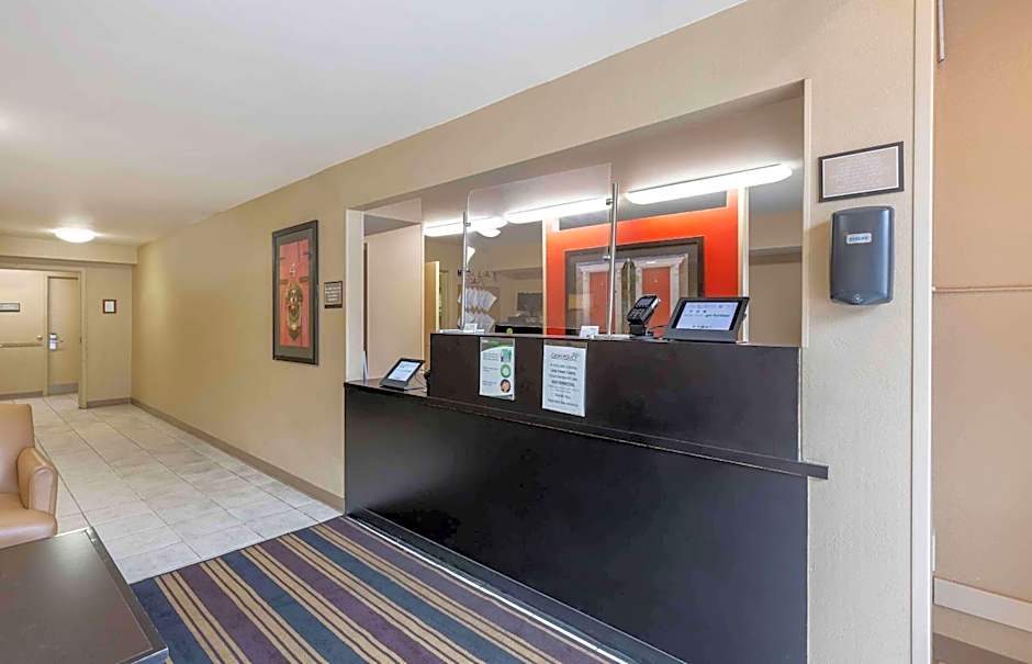 Suburban Studios Copley Akron West