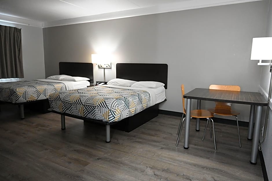 Motel 6 Hazelwood