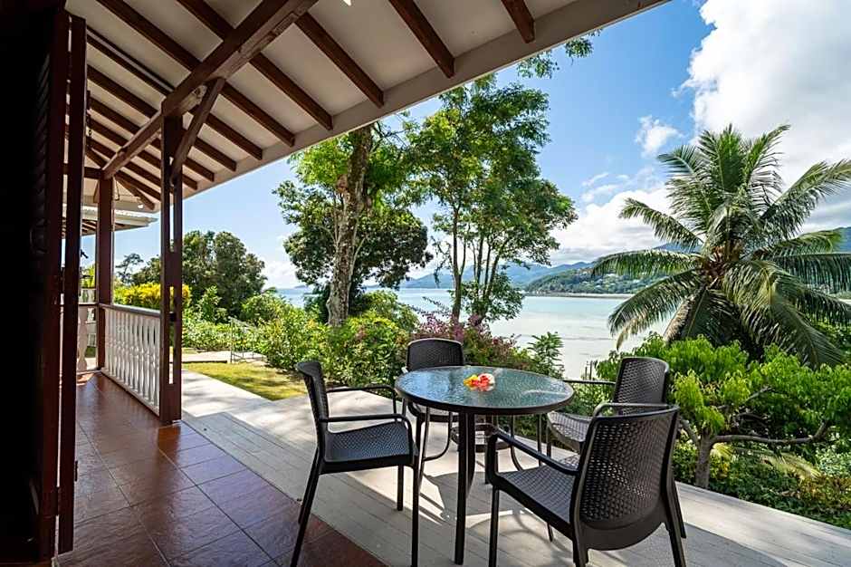 La Residence Villas & Studios