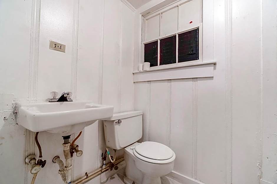 Budget Inn By OYO Palestine TX Hwy 79