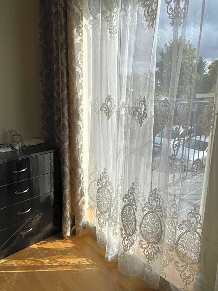 The White Lodge Hotel