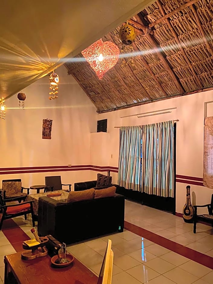 Hostal Casa Maya