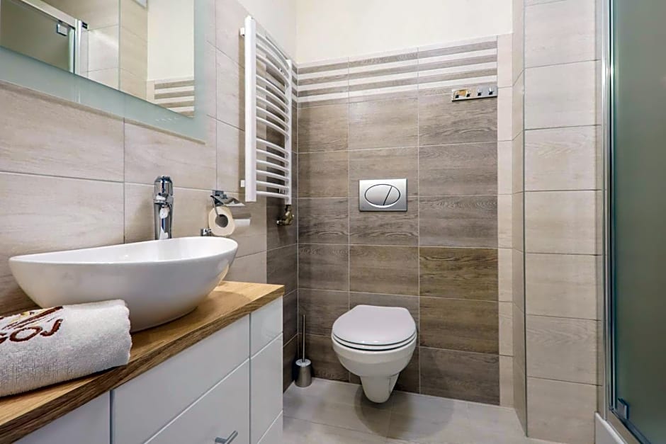 Górski Ośrodek Jeździecki - Śniadania - Termy