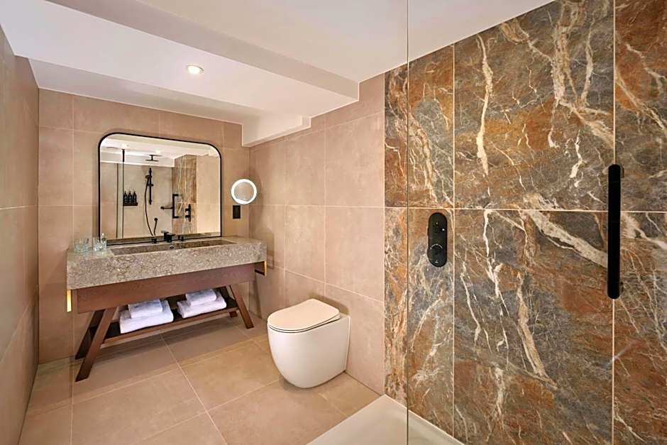 The Reach at Piccadilly, Manchester, a Tribute Portfolio Hotel