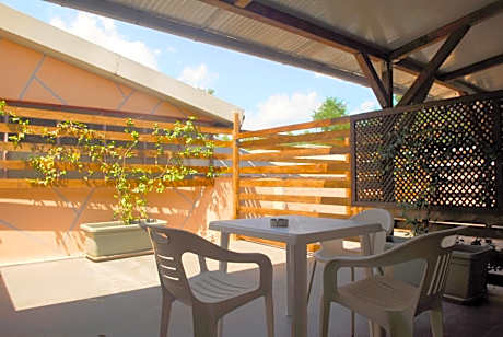 Triple Room with Terrace