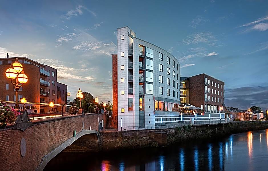 Photo 1 of 50 of Absolute Hotel Limerick