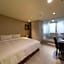 Jungli Le Midi Hotel