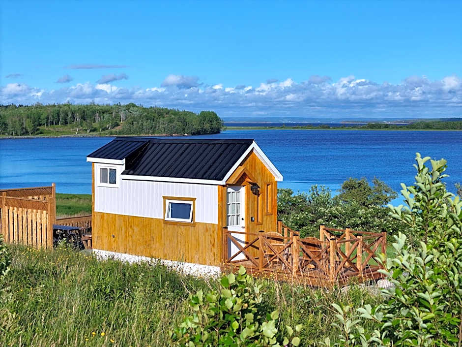 Waterfront Tiny House near Pomquet Beach- Winterized