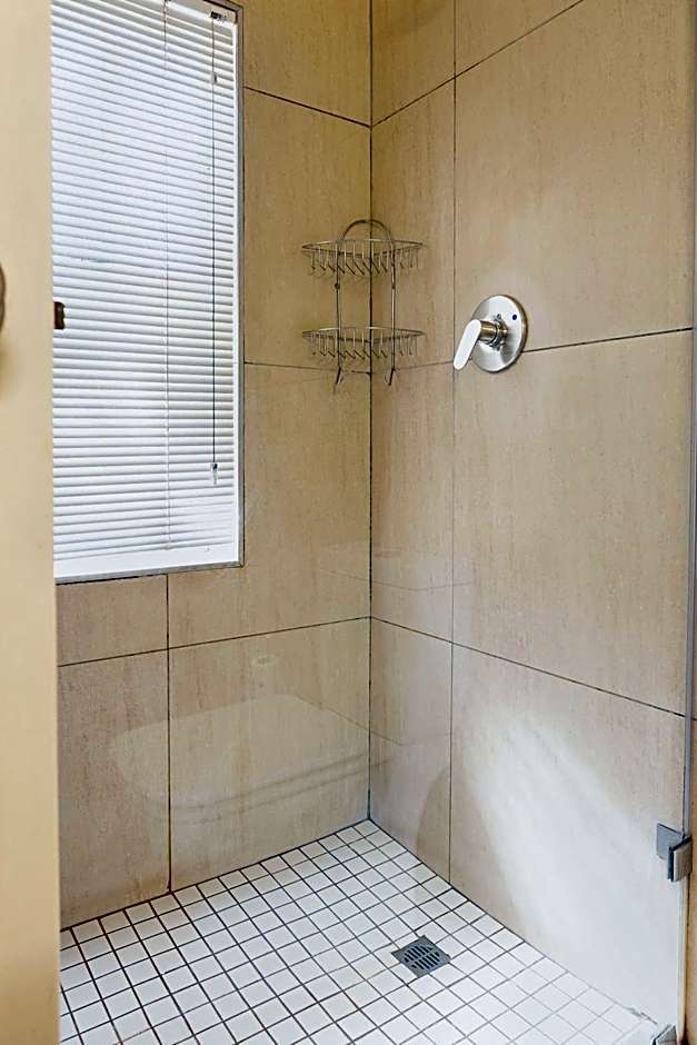 Kathu Gamagara Lodge