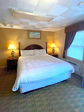 King Room with Two King Beds