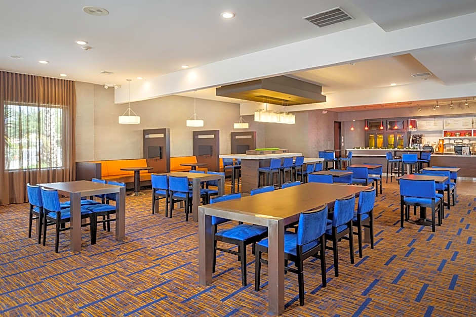 Courtyard by Marriott Fairfield Napa Valley Area