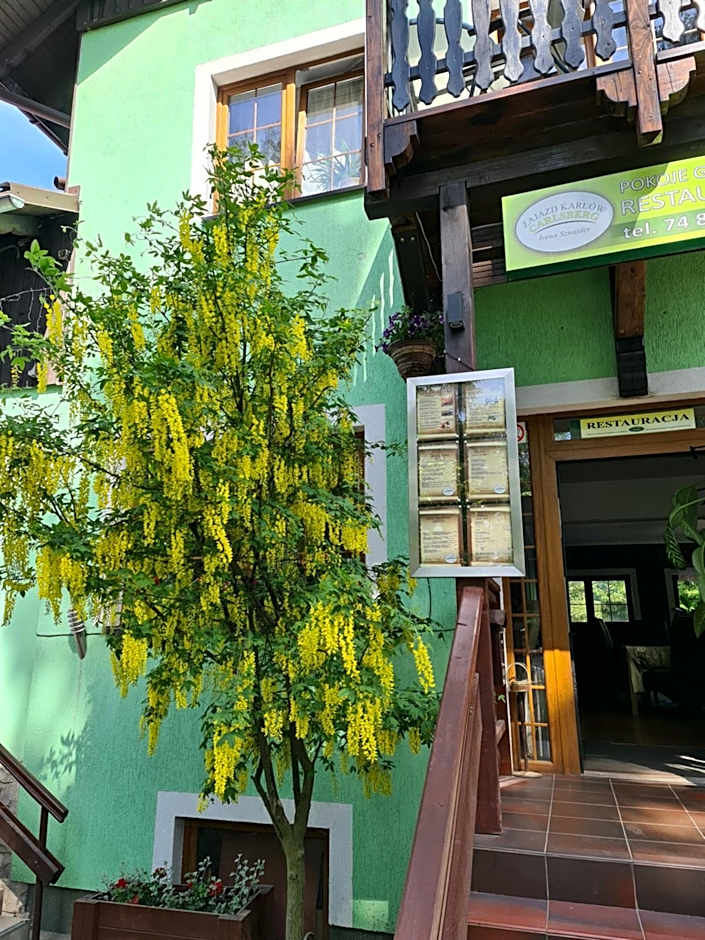 Zajazd Karłów Restauracja & Pokoje Gościnne