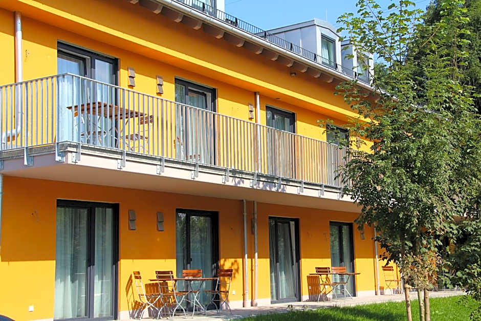 Schäfer Boardinghouse