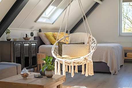 Queen Room with Spa Bath