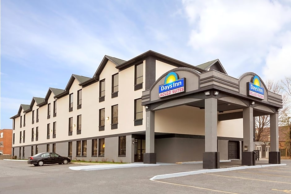 Days Inn by Wyndham Toronto East Lakeview