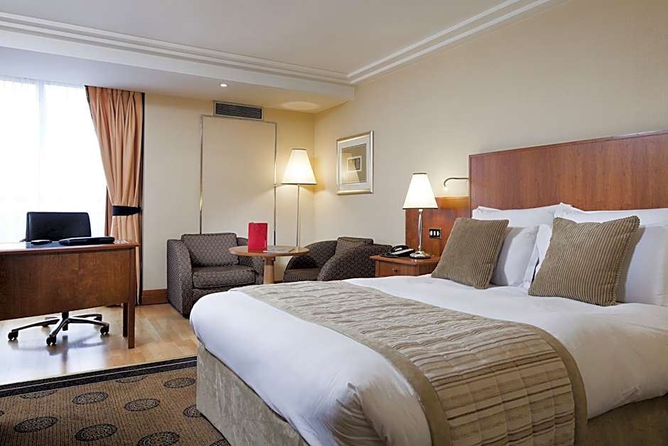 Crowne Plaza Heathrow By IHG