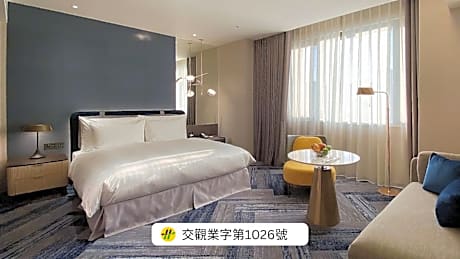 Monarch Plaza Hotel