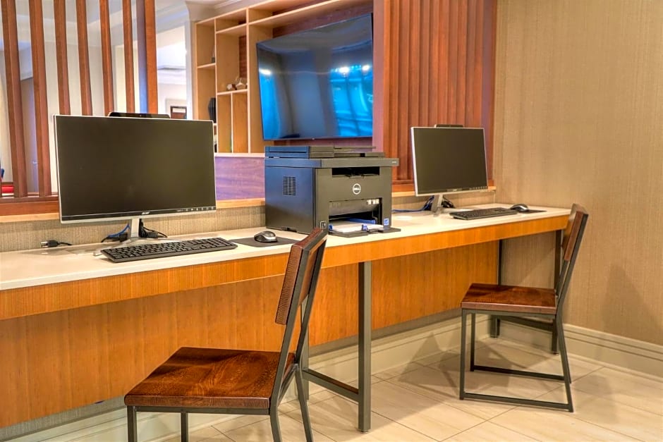 Holiday Inn Express Hotel & Suites Mobile Saraland By IHG