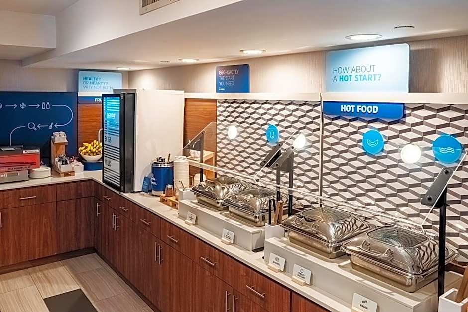 Holiday Inn Express Maspeth Hotel By IHG