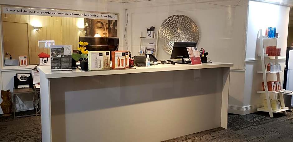 Le Manoir Du Lac Delage