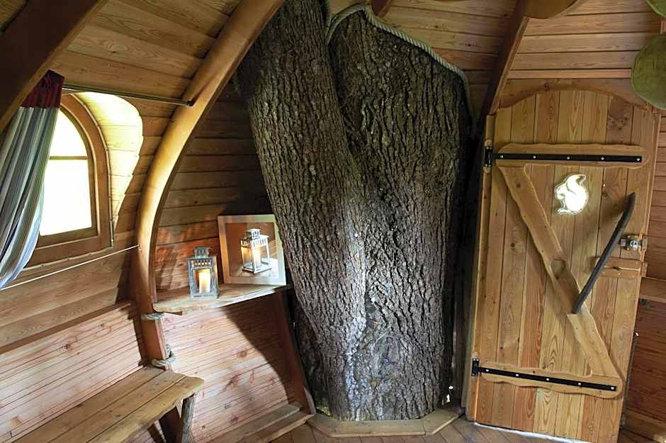 Insolites, Les Ormes, Epiniac