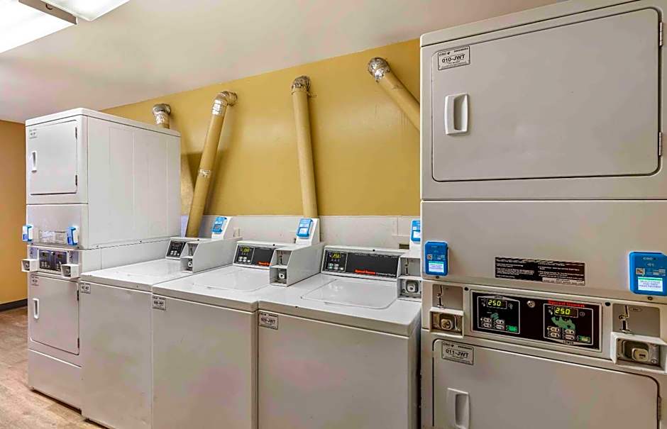 Extended Stay America Select Suites - Denver - Tech Center South - Greenwood Village