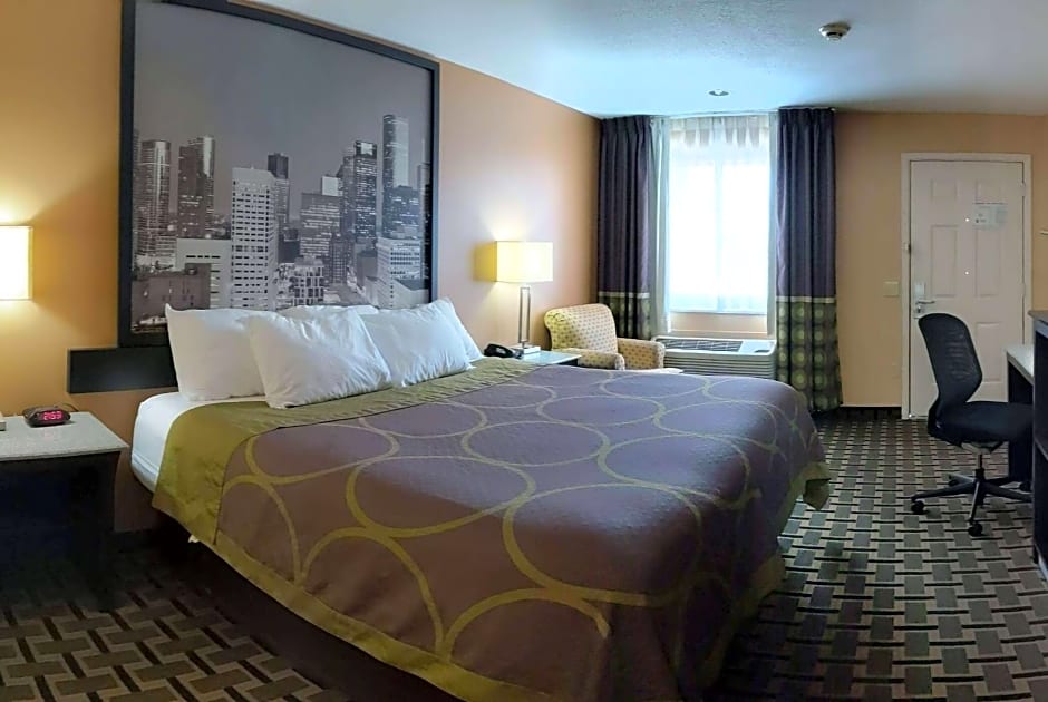 Super 8 by Wyndham Houston/Willowbrook/Hwy 249