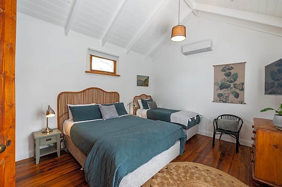 Photo 1 of 7 of 2 Bedroom Chalet