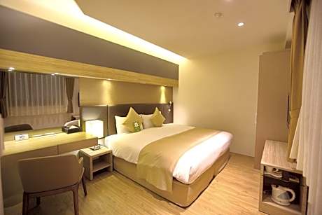 Classic Double Room