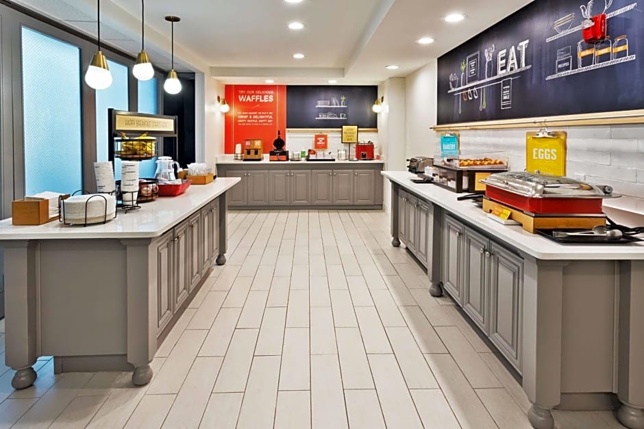 Hampton Inn & Suites Phenix City- Columbus Area