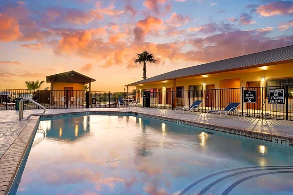 Best Western Hebbronville Inn