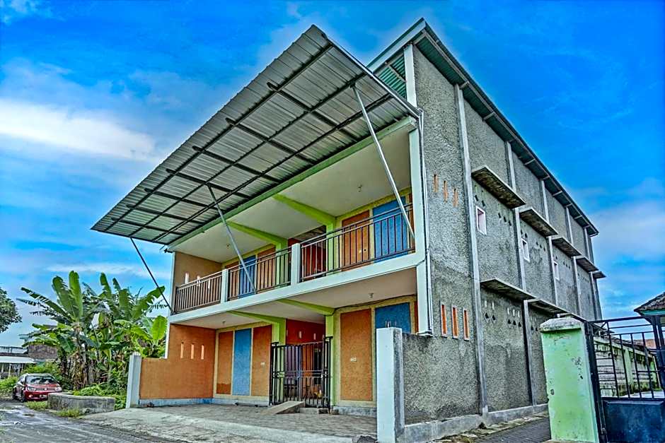 Hotel O Kemangi Asri Kost