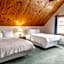 Sara Placid Inn & Suites
