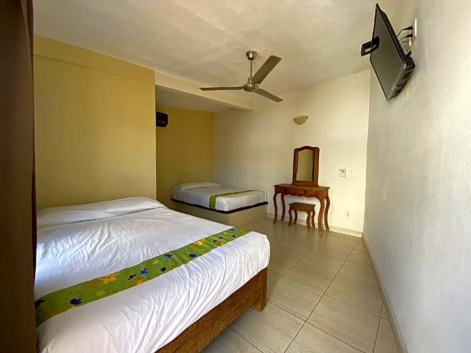 OYO Hotel Posada Lys, Zihuatanejo