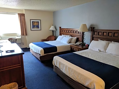 Superior Queen Room with Two Queen Beds