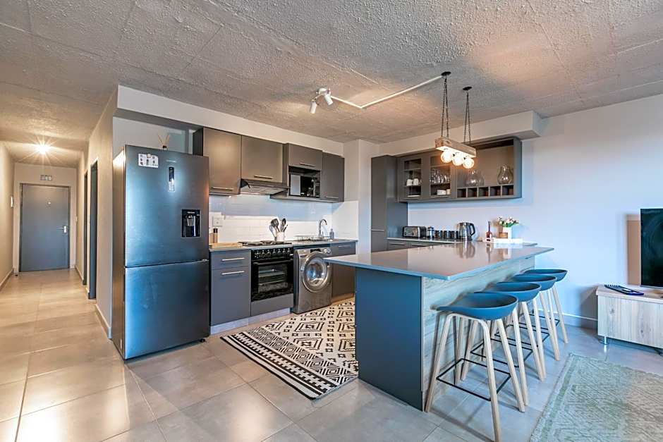 Stylish Stunner in Circa 205