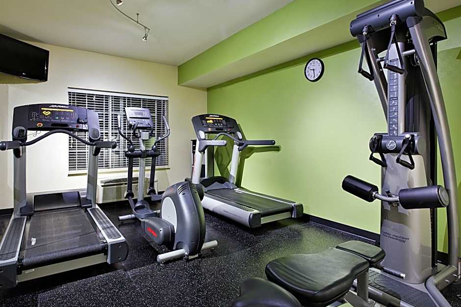 Country Inn & Suites by Radisson, Omaha Airport, IA
