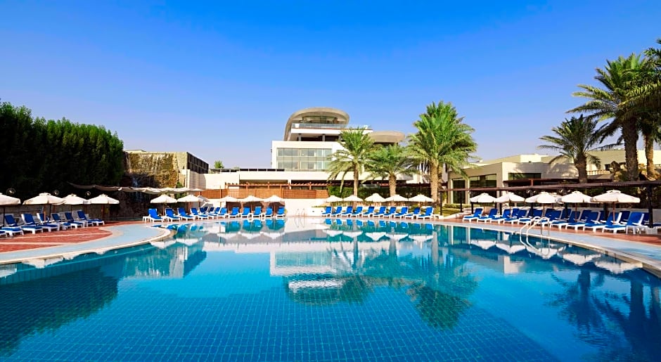 Photo 1 of 50 of Radisson Blu Hotel Kuwait