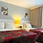 Flushing Central Hotel