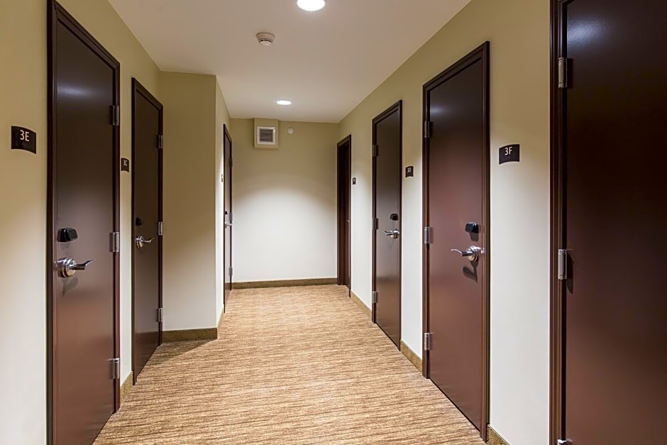 Staybridge Suites Columbus Polaris