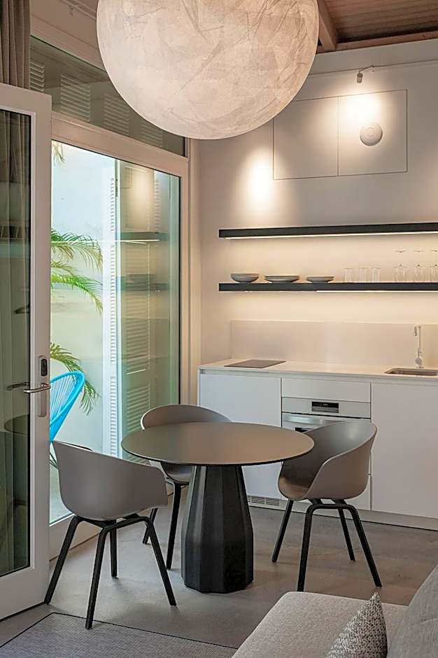 The Park Suites by IRES LAR