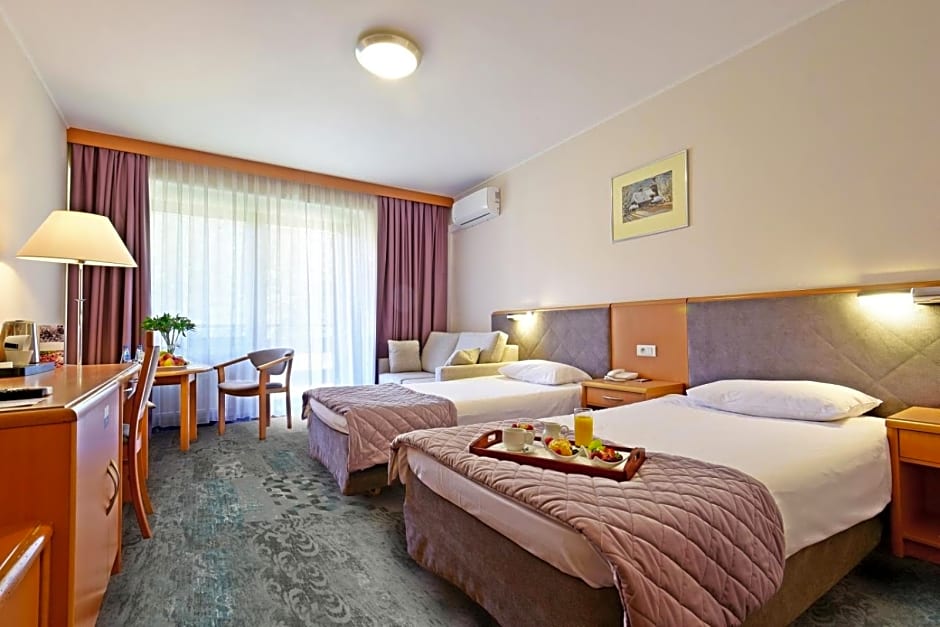Hotel Mragowo Resort & Spa
