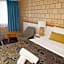 Jacaranda Country Motel