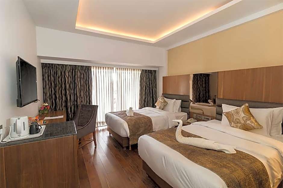 Renest Dunsvirk Court Mussoorie