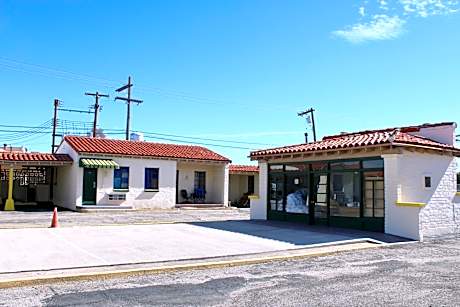 Economy Inn