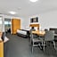Browns Plains Motor Inn