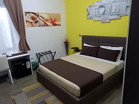 Family Room with Private Bathroom