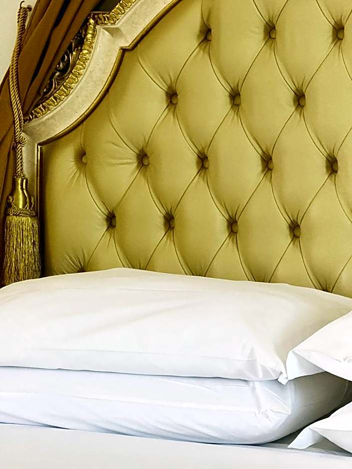 DONNA LUCREZIA b&b Boutique Hotel Style - Relax & Business stay