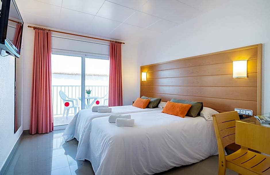 Hotel & Diving Les Illes