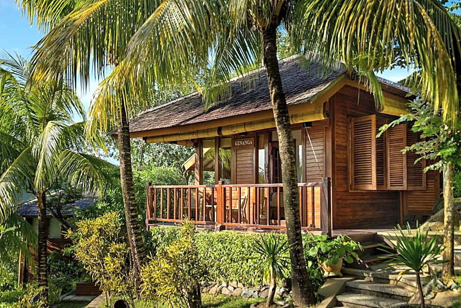 Sempiak Seaside Resort